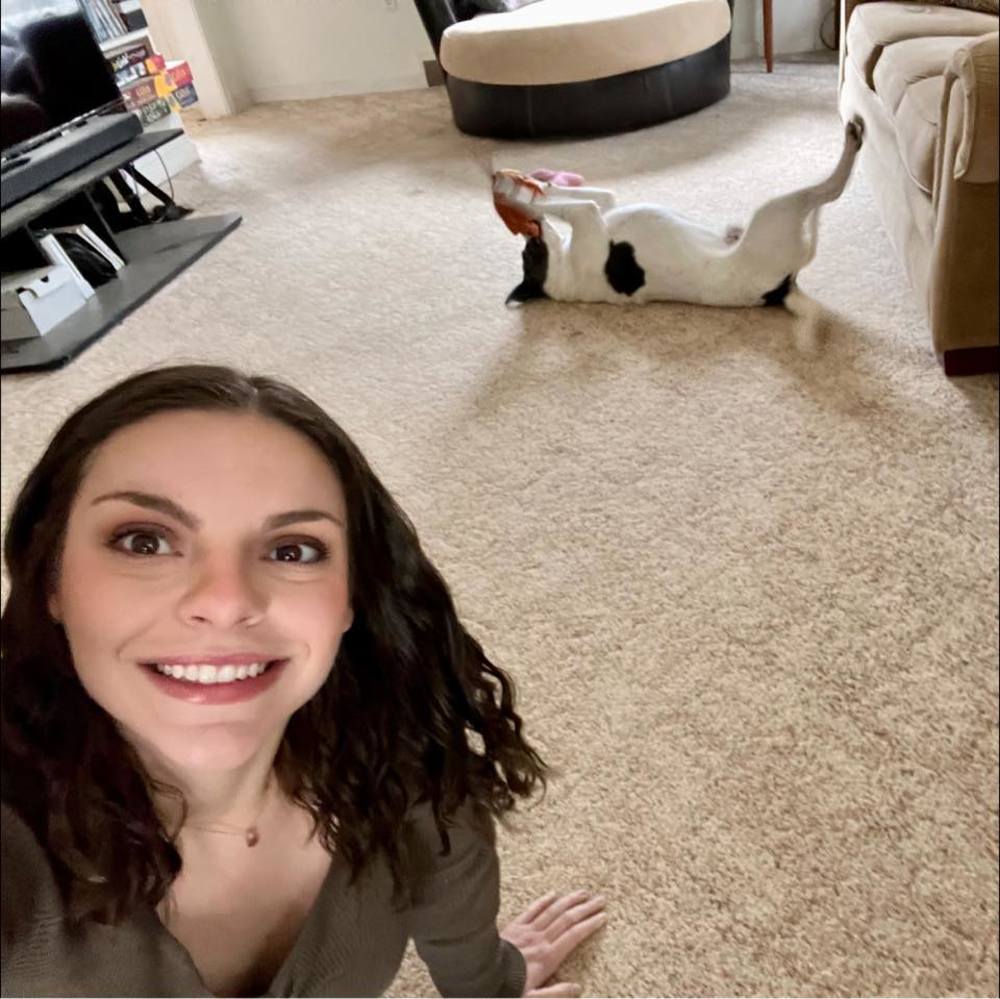 Meet your Posher, Alyssa